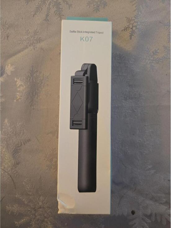 Other - K07 Bluetooth Selfie Stick Integrated Tripod